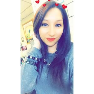 Meet your Posher, Karina